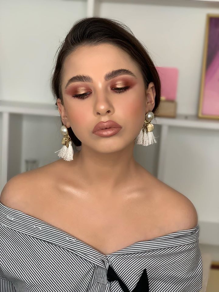 Machiaj sedinta foto